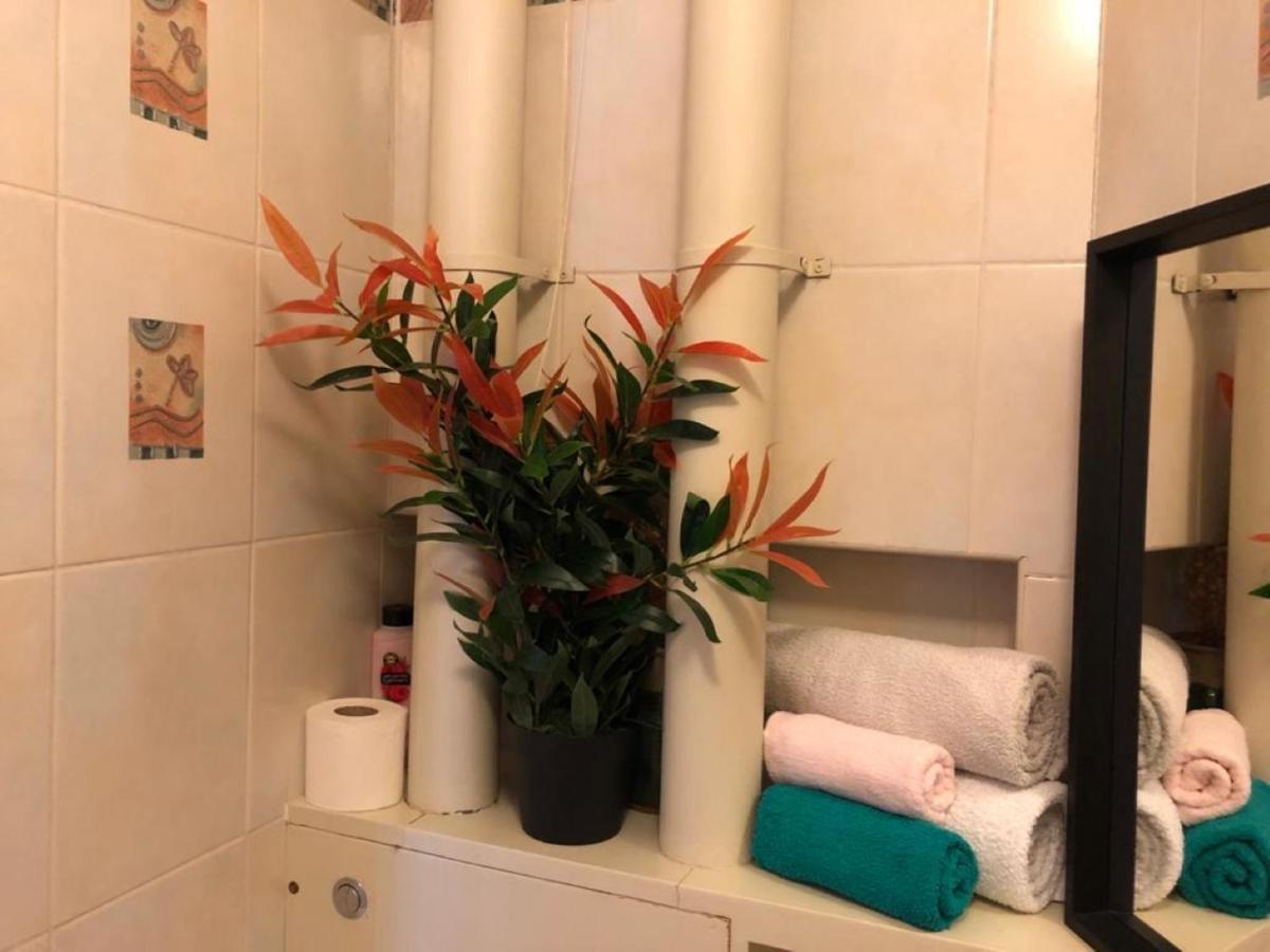 Splendid 1 Bedroom Flat + Terrace London Eksteriør billede